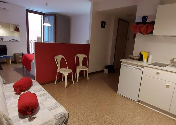 Marconi Loggia Delle Erbe Διαμέρισμα *